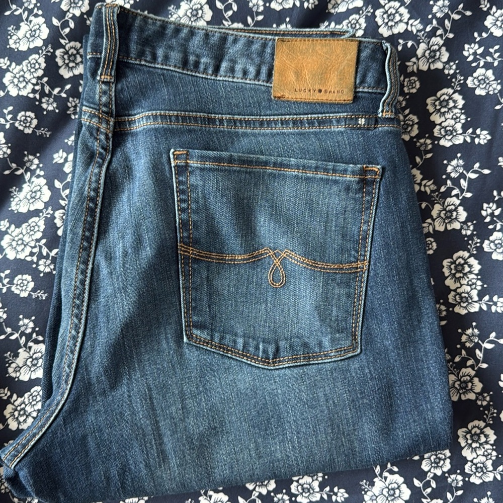 Lucky Brand Bootcut Jeans x2